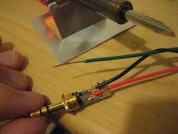 If you don't have a kit, further directions are at the bottom. Diy Aux Input Cable For E46 Bmw Fox And Hammer