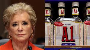 Dopo che il Segretario dell'Istruzione Linda McMahon ha erroneamente  definito l'intelligenza artificiale "A1", mentre parlava dell'intelligenza  artificiale usata nelle scuole, la salsa per bistecca di marca A 1. colto  l'attimo con un