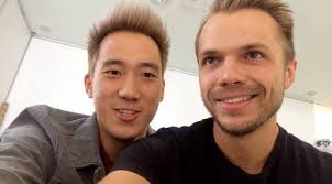 These Guys Tried An $11 Steak And A $306 Steak To See If It Was Worth It