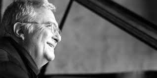 Step 4 cook on the grill for 35 to 40 minutes, or until the flounder reaches an internal temperature of 140 degrees f. Lirik Dan Chord Lagu Baltimore Dari Randy Newman Halaman All Kompas Com
