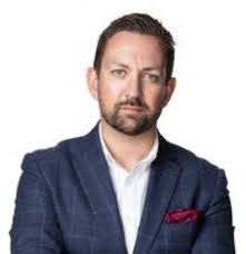 Jacob Mauger's Instagram, Twitter & Facebook