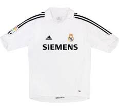 Neu real madrid trikot größe s beflockung kroos hazard sergio. Real Madrid Trikot Historie Football Kit Archive