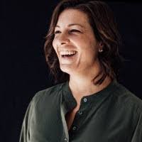 Gail Willmore's Instagram, Twitter & Facebook