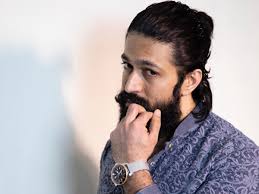 5 Luxury Skincare Products All Men Should Gift Themselves & Try