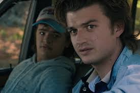 Steve Dustin's Instagram, Twitter & Facebook