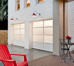 Modern Garage Doors White Powdercoat With Satin Etched Glass Garagedoortrends Garagedoorstyles Garage Doors Aluminium Garage Doors Garage Door Styles