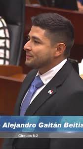 $ 1,053,828.00 Un millón cincuenta y tres mil ochocientos veintiocho  dólares. Esta es la cifra que me ha otorgado el Estado por haber ganado una  curul en la Asamblea Nacional, por haber recibido sus ...