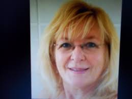 Thanks to the awesome volunteers and locals businesses that are helping  people with water deliveries, you're all absolute stars!