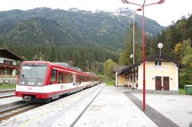 Die verkehrsinformationen zu wald im pinzgau liefern ihnen einen überblick über staus, unfälle und baustellen in der region wald im pinzgau sowie über zähfließenden verkehr und die wetterbedingungen (schnee, regen, glatteis) in wald im pinzgau und umgebung. Wald Im Pinzgau Salzburgwiki