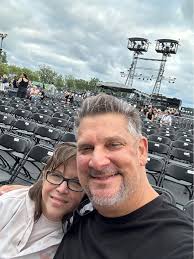 GET PAID TO SCARE PEOPLE! Join the cast and crew of the AWARD WINNING  HellsGate Haunted House. We are hiring all positions, not just actors. Come  by for an interview or audition.