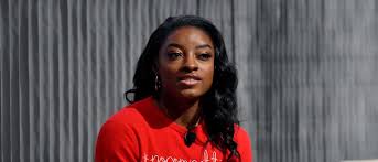 Kurz Nach Trennung Simone Biles Stellt Neuen Freund Vor Promiflash De