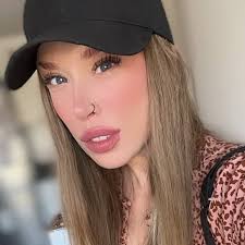 𝐈𝐧𝐠𝐫𝐢𝐝 𝐖𝐚𝐠𝐧𝐞𝐫 (@_ingrid.wagner) • Threads, Say more