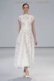 Giglio emporio armani www.giglio.com giglio, il rinamato negozio palermitano propone la collezione armani in piazza antonio mordini, 9, 90141 palermo, tel.091 348654. Abiti Da Sposa Armani
