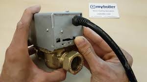 Hz322 zone panel controlling a zone valve or circulator relay panel. How To Manually Open A 2 Port Honeywell Or Equivalent Zone Valve Youtube
