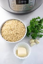 Continue to cook, stirring occasionally, until spinach is wilted, about 5 minutes. Lemon Parmesan Orzo Instant Pot Piping Pot Curry