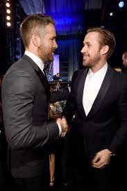 They posed for a series of pictures that ended up on the internet instantly. Ryan Reynolds And Ryan Gosling Hug And Stare Into Each Other S Eyes At The Critics Choice Awards Ryan Reynolds Ryan Gosling Celebrities