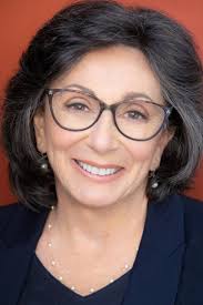 Amy Pell, Real Estate Agent