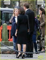 Renee Zellweger Colin Firth Continue Filming Bridget Jones S Baby In London Renee Zellweger Bridget Jones Colin Firth Film Bridget Jones Renee Zellweger