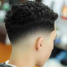 Si te gustan los cortes modernos, aqui te dejamos mas ideas «10 cortes de pelo modernos para hombre». Pin On T
