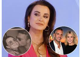 Photo Swap Kyle! Ooouuuff that was just down right dirty dancing!! : r/RHOBH