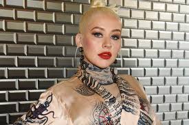 Biography by stephen thomas erlewine. Watch Christina Aguilera Perform Reflection From Mulan At D23 Expo Ew Com