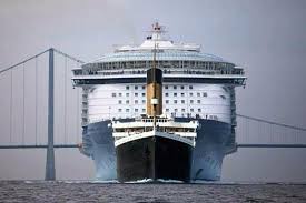 Titanic Vs The Oasis Class Malcolm Olivers Waterworld