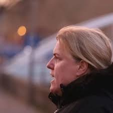 Defamation claim over perceived accusation women had shoplifted can of Red  Bull is dismissed