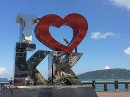 Srk is a name that is engraved in the hearts and minds of audience and. The Marlin Statue And The I Love Kk Behind Picture Of I Love Kk Kota Kinabalu Tripadvisor