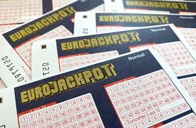 Aktualni rezultati žrebanja igre na srečo eurojackpot. Eurojackpot Spieler Aus Baden Wurttemberg Gewinnt 38 Millionen Baden Wurttemberg Stuttgarter Nachrichten