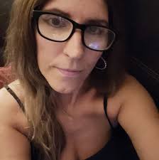 What is the caffeine content per serving in this iced coffee?