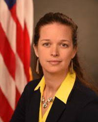 Elisabeth Myers's Instagram, Twitter & Facebook