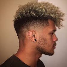 It will enhance your hair strength from root to tip thus preventing hair fall. Frisuren 2020 Hochzeitsfrisuren Nageldesign 2020 Kurze Frisuren Men Blonde Hair Mens Hairstyles Curly Curly Hair Men