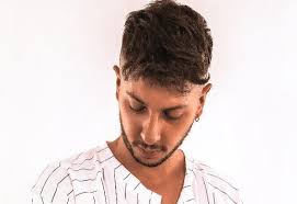 Luka Kuhnow Music & Downloads