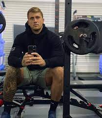 Dan Osborne excites followers with pouty gym selfie but fans can't resist  pointing out bulge in his pants – The Irish Sun | The Irish Sun