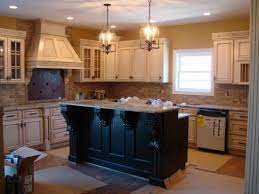We have many choices from maple, birch oak and finishes both stained and painted. Off White Antique White Raised Panel American Traditional Kitchen Houston By Premium Cabinets Houzz