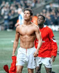 Add interesting content and earn coins. Cristiano Ronaldo Fans On Twitter Young Cristiano Ronaldo Manchester United Https T Co Nrorj5vd2t