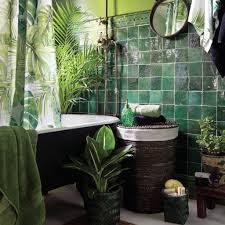 33 The Best Jungle Bathroom Decor Ideas To Get A Natural Impression In 2020 Home Decor Trends 2018 Trending Decor Jungle Bathroom