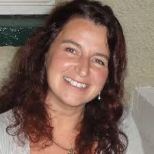 Sharon Davidson's Instagram, Twitter & Facebook