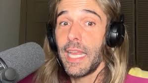 Teddy Swims reveals truth behind viral Aussie busker video