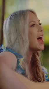 🔥 NEW KRISTY COX ALBUM #LetItBurn OUT NOW!!! 🔥 ffm.to/kc_liba #newmusic  #bluegrass