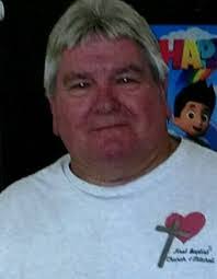 Andrew Peto's Instagram, Twitter & Facebook