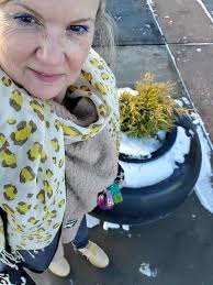 Got some cute new boots today! 🤗🦩