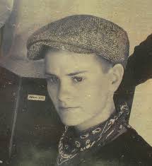 Laura Kellner Discography: Vinyl, CDs, & More