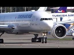 2 Turkish Boeing 777 S Depart Together For Istanbul Delivery Flight Hug Boeing 777 Boeing Turkish Airlines