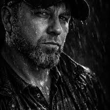 Zed Alin (@alingabriel.caras) • Facebook