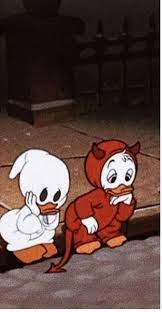 Halloween Wallpaper Cute Disney Wallpaper Cartoon Wallpaper Iphone Halloween Wallpaper Iphone