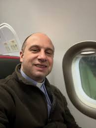 Voltando para o Brasil hoje a noite após um tempo de comunhão e descanso  com a família. Dia 13 retomamos as atividades pastorais da Igreja  Presbiteriana de Pinheiros.