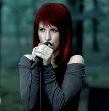 This hair color is a more vibrant version of hayley's auburn hair. Reasons Why Hayley Williams Is The Best Artist Of This Generation12