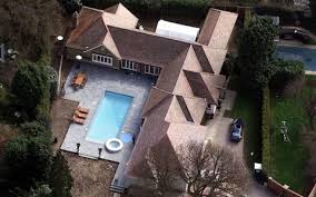 Police have reportedly spoken to michael barrymore again over stuart lubbock's death 20 years ago in his swimming pool. Michael Barrymore Paid Off Two Witnesses Not To Give Evidence Over Pool Death Court Hears