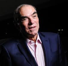 Shareholder wages battle against Via's management team